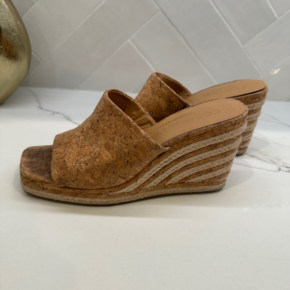 Coconuts by Matisse Audrey Cork Wedge Sandals 8